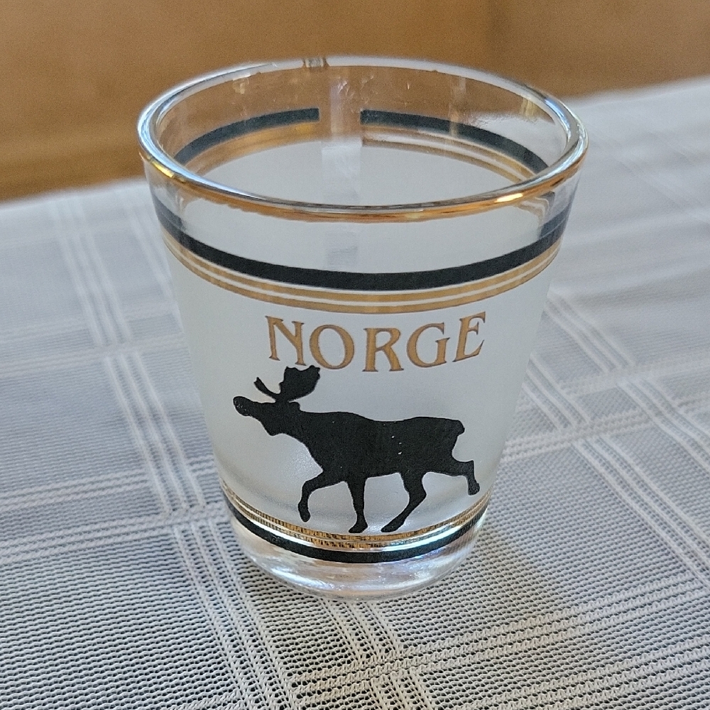 Norge Moose Design Shot Glass